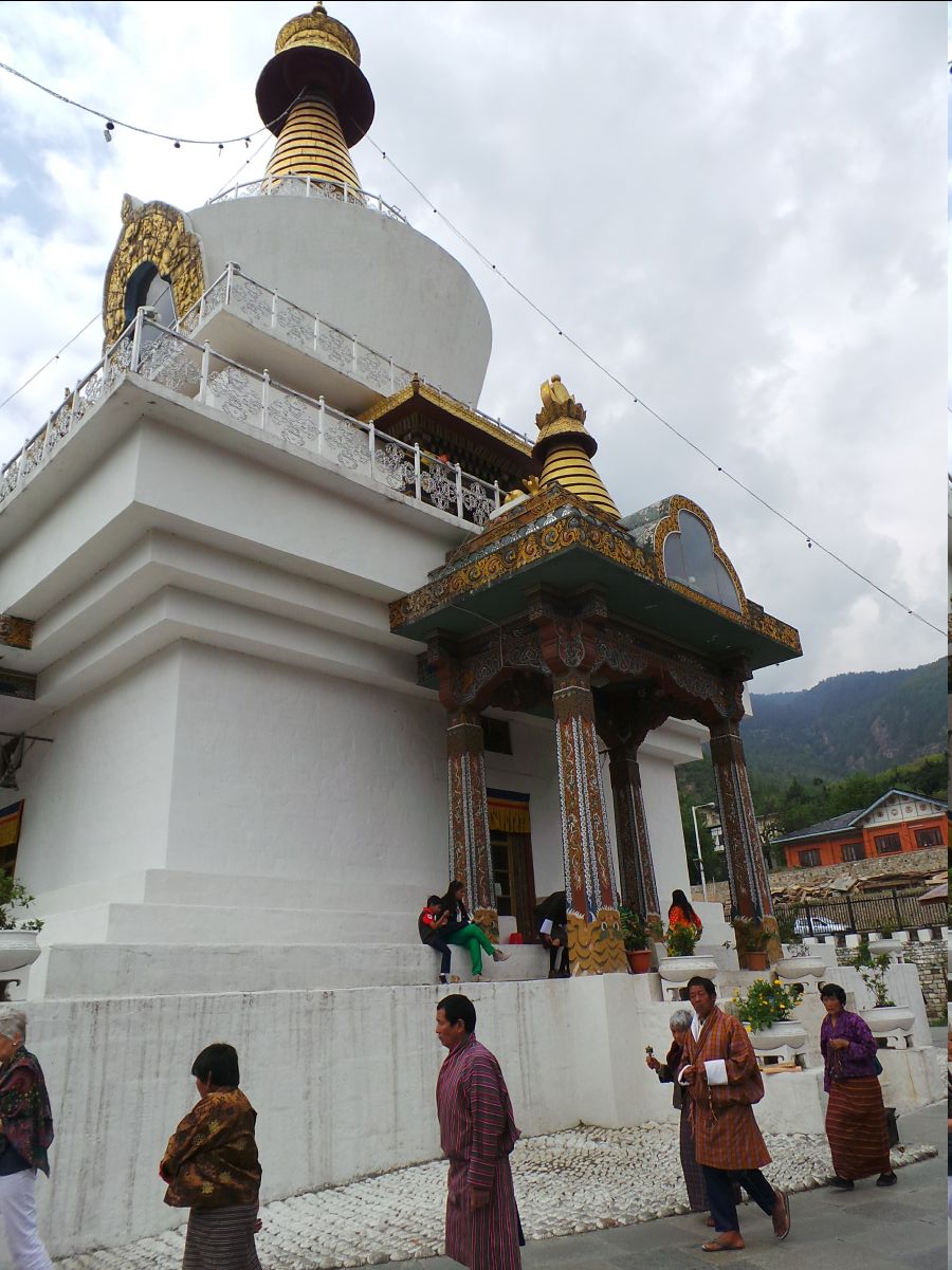 3rd King Memorial Chorten10